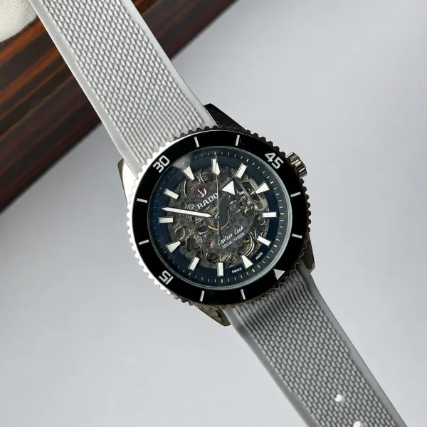 Rado Captain Cook High-Tech Ceramic